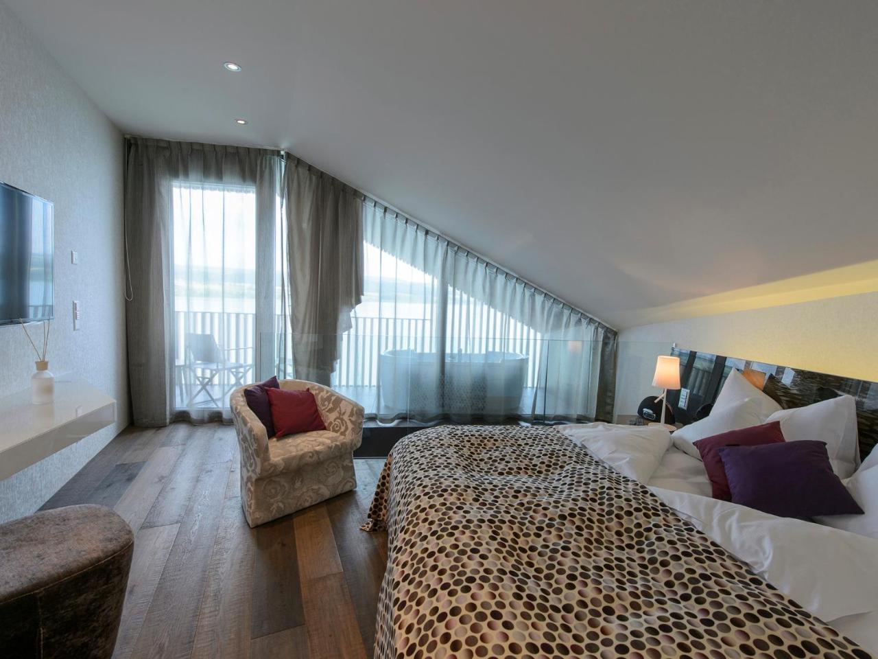 Hotel-Restaurant-Schifflaende Birrwil Екстериор снимка