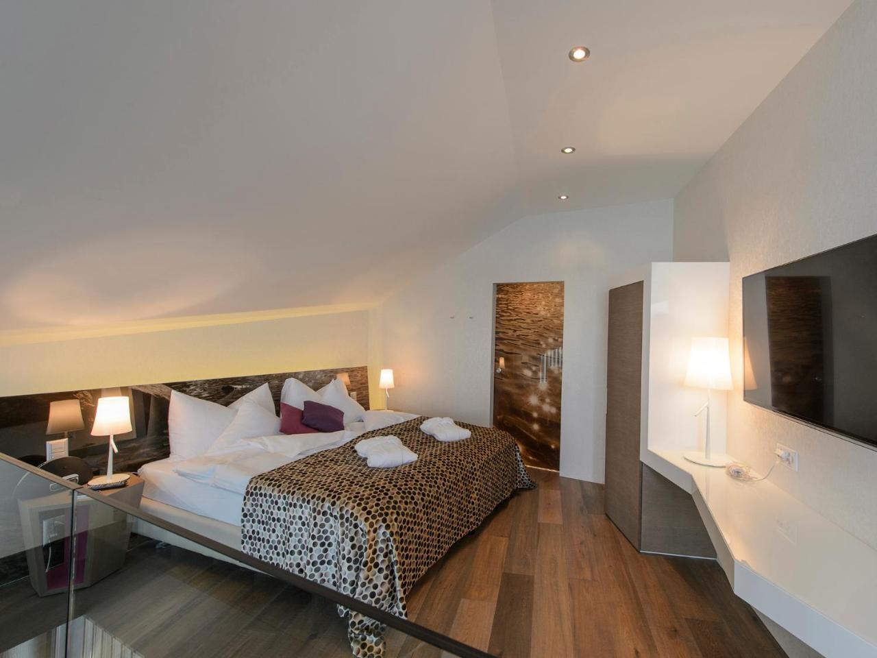 Hotel-Restaurant-Schifflaende Birrwil Екстериор снимка